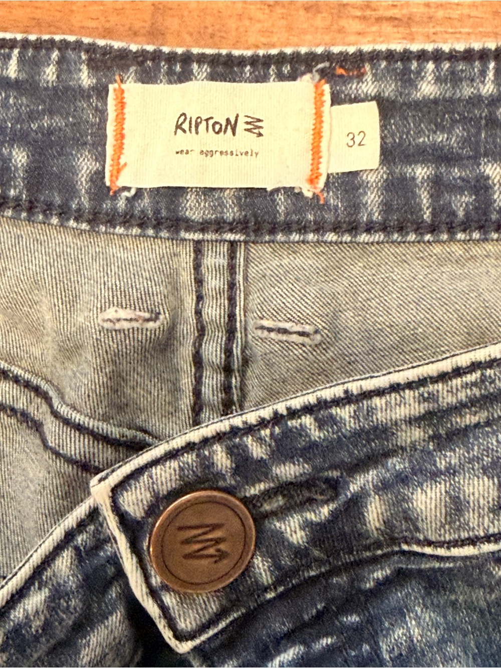 Ripton Co Womens 32x28 Superlite Jeans Acid Wash Raw Frayed Hem OG Logo W603